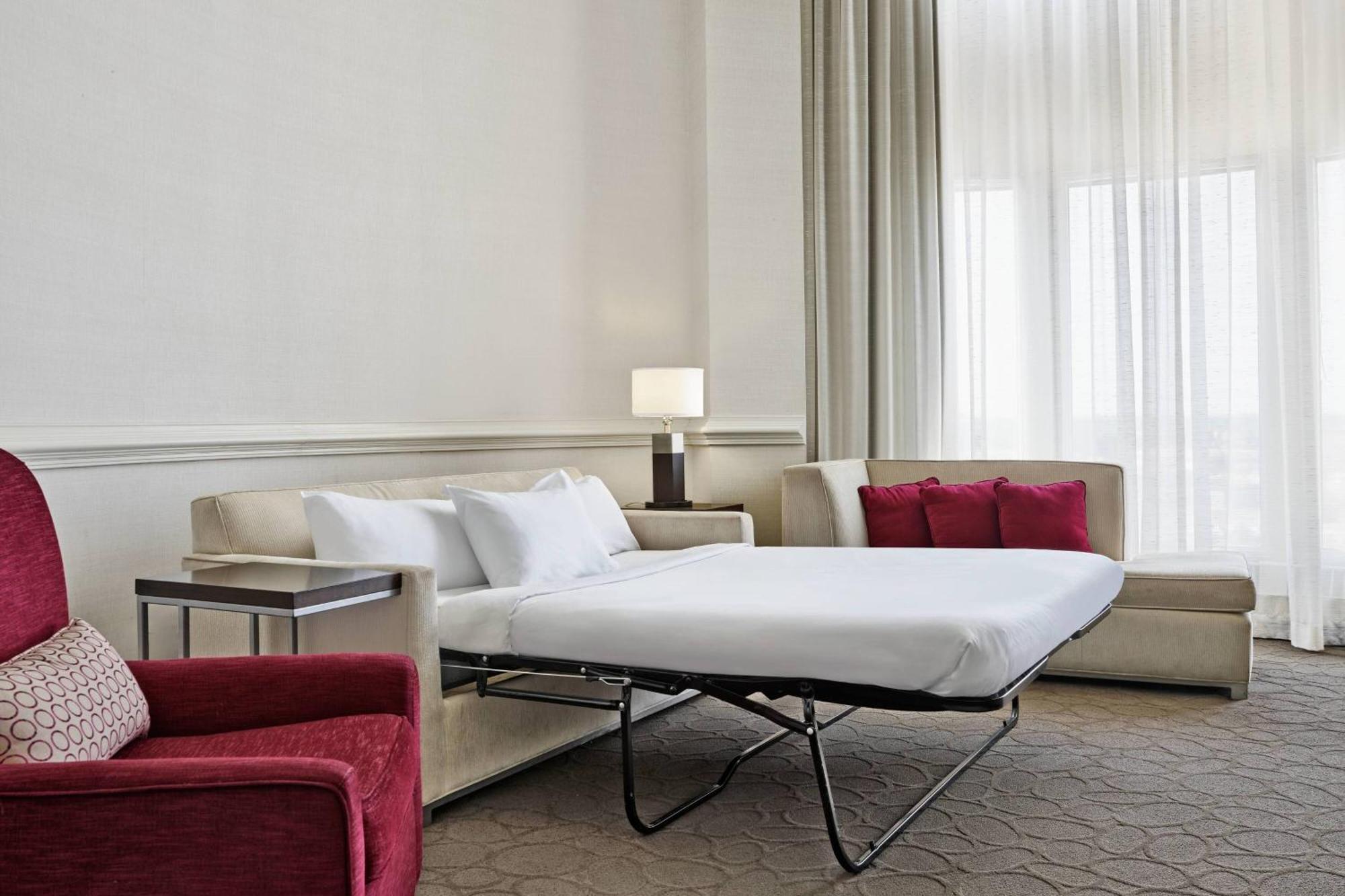 Delta Hotels By Marriott Edmonton South Conference Centre Kültér fotó