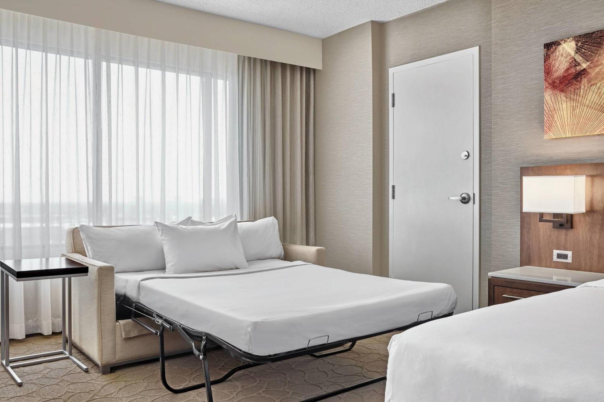 Delta Hotels By Marriott Edmonton South Conference Centre Kültér fotó