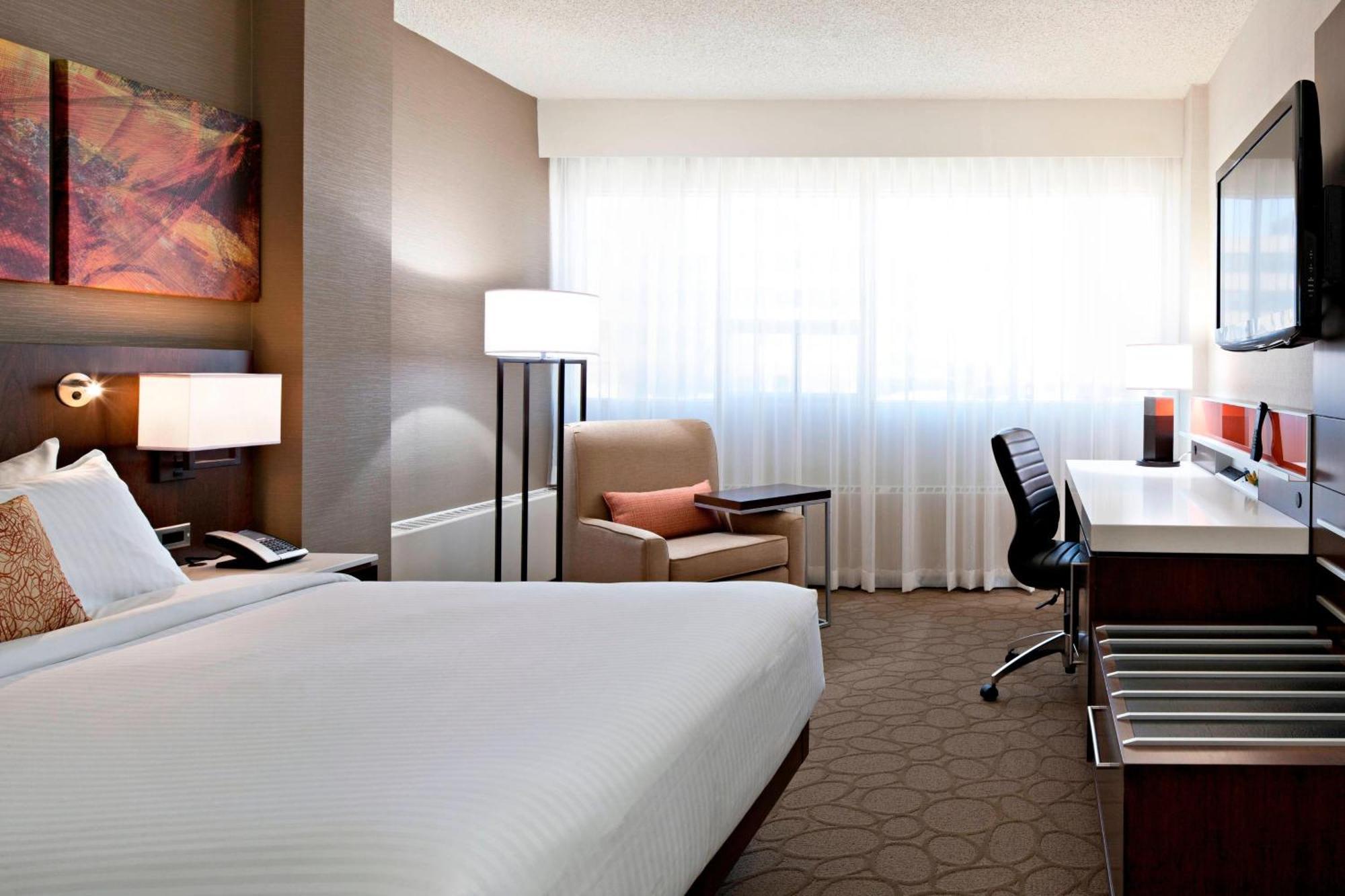 Delta Hotels By Marriott Edmonton South Conference Centre Kültér fotó